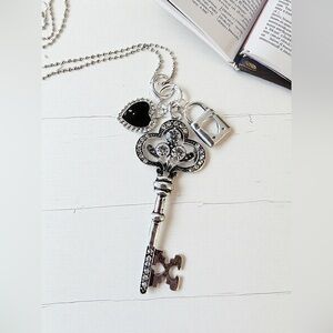 Gorgeous Black and Silver Toned Heart Lock and Key Pendant Necklace